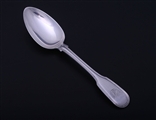 A William IV fiddle and thread pattern sterling silver dessert spoon