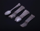 32 piece service of Victorian Queen's Pattern flatware