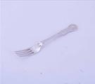 A George IV Queen's pattern sterling silver dessert fork