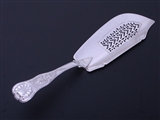 A George IV King's pattern sterling silver fish slice
