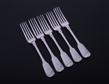 A set of five Victorian sterling silver fiddle pattern table forks