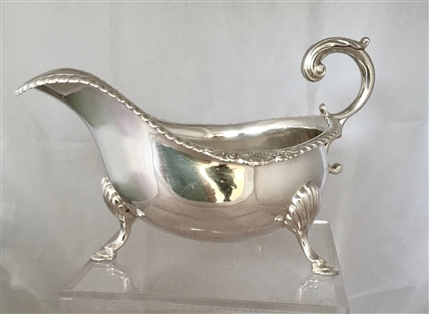 A fine Antique Victorian silver-plated sauceboat