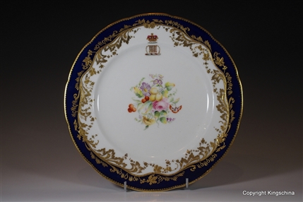 Fine English Armorial porcelain Plate MARQUESS Portcullis crest.
