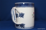 Antique Chinese Armorial Porcelain Mug ARCHER CREST