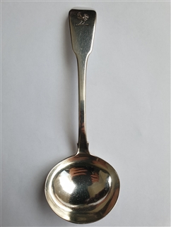 Fabulous quality Antique George III Hallmarked Sterling Silver Fiddle Pattern Sauce Ladle, 1818