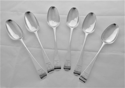 Good George III Irish silver table spoons Dublin 1772 Michael Keating