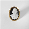 Gold portrait ring for General Sir Eyre Coote