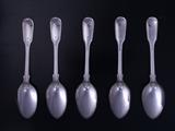 Five George IV fiddle and thread pattern sterling silver dessert spoons