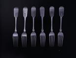 Six William IV fiddle pattern sterling silver dessert forks