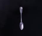 A George V fiddle, thread and shell pattern sterling silver teaspoon