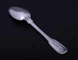 A William IV fiddle and thread pattern sterling silver dessert spoon