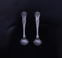 Pair of Victorian King's pattern sterling silver salt spoons