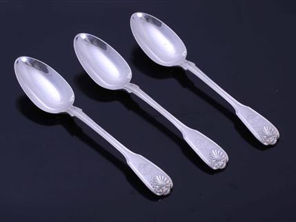 Three George IV fiddle thread and shell sterling silver table spoons