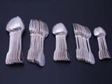 A Victorian sterling silver matched service of fiddlle and thread flatware for 8 people
