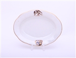 WILLES: A set of four George III oval shaped armorial porcelain dishes