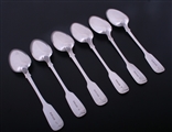A matched set of six Victorian fiddle pattern sterling silver table spoons