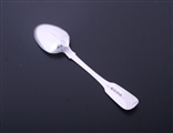 An Irish George III fiddle pattern sterling silver tea spoon
