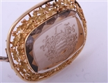 Exceptional Victorian gold and hardstone intaglio armorial brooch
