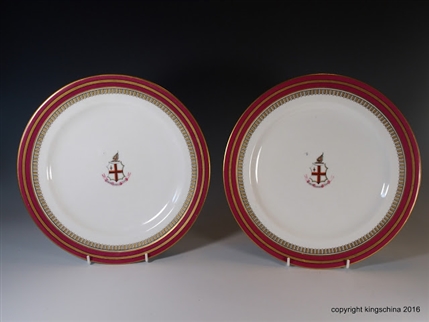 Superb Pair Royal Worcester Armorial Porcelain Plates CITY OF LONDON