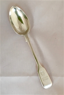 An Antique Victorian Hallmarked Sterling Silver Fiddle Pattern Teaspoon,1876