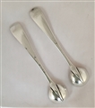 A pair of Antique Victorian Hallmarked Sterling Silver Hanoverian Rat Tail pattern salt spoons, 1883
