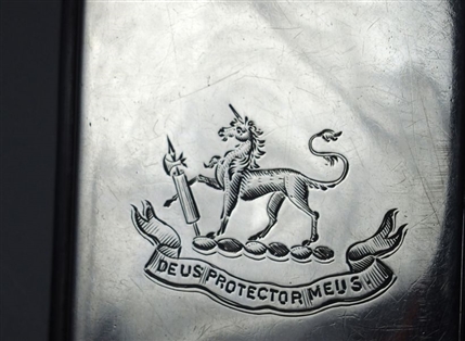 Hallmarked Silver Case HUMPHREY family Crest