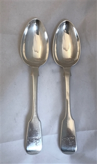 Pair Victorian Hallmarked Sterling Silver Fiddle Pattern Dessert Spoons 1859