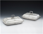An Extremely Fine Pair of George Iii Entree Dishes Made in London in 1800 by Richard Cooke